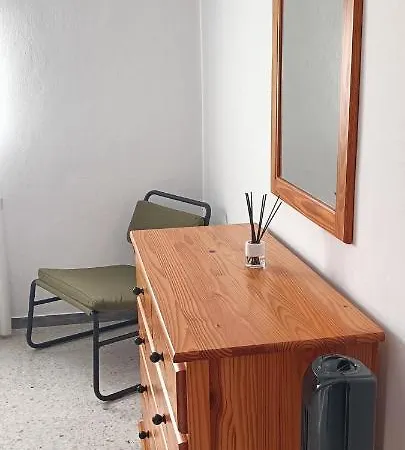 ホステル Gota De Mar ロス・アブリゴス