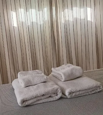 ホステル Gota De Mar *