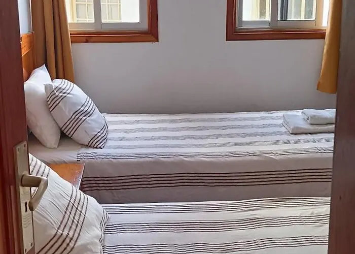 Gota De Mar * 로스 아브리고스