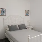 Gota De Mar بيت شباب لوس أبريغوس