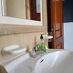 بيت شباب Gota De Mar