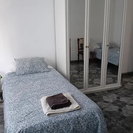 Hostel Gota De Mar Los Abrigos